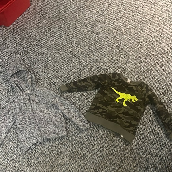 Bundle of gap sweaters - Picture 1 of 5